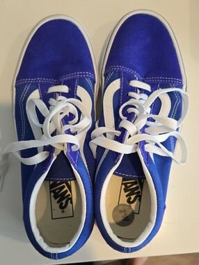 Vans Royal Blue Low-Top Sneakers with White Stripe Mens 7, Womens 8.5